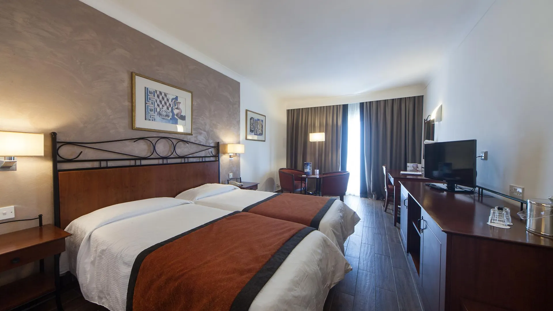 Vivaldi Hotel Saint Julian's