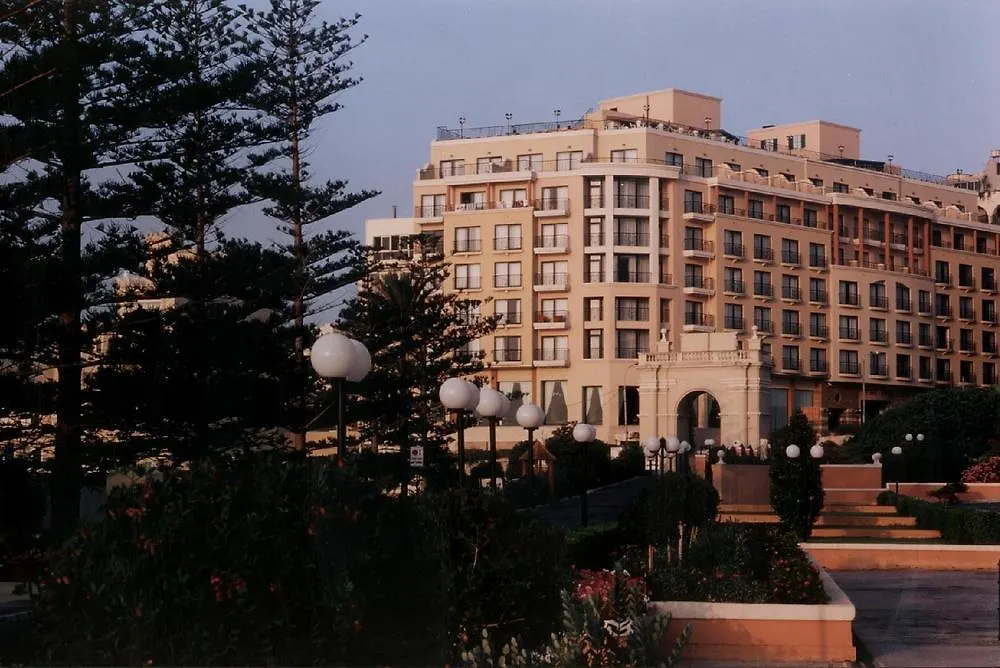 Vivaldi Hotel Saint Julian's 4*,