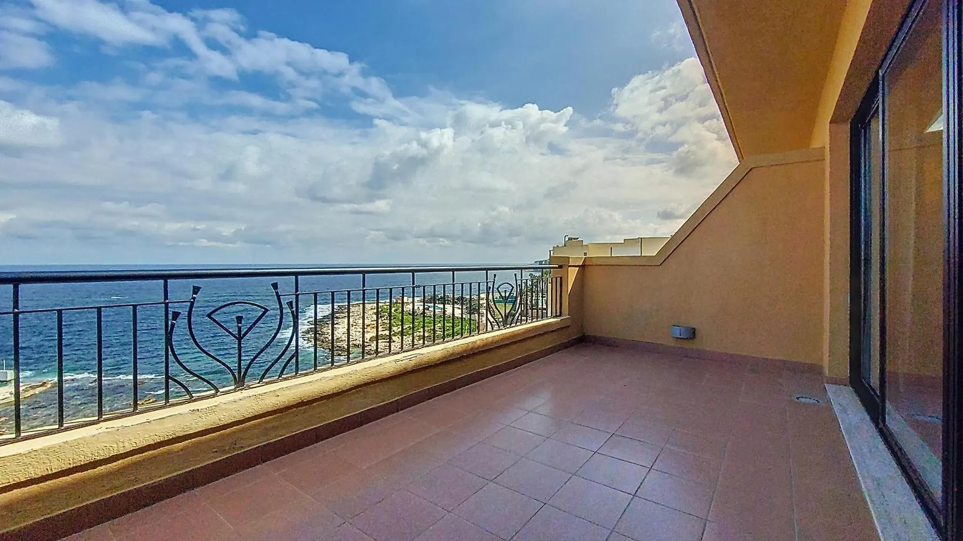 Vivaldi Hotel Saint Julian's