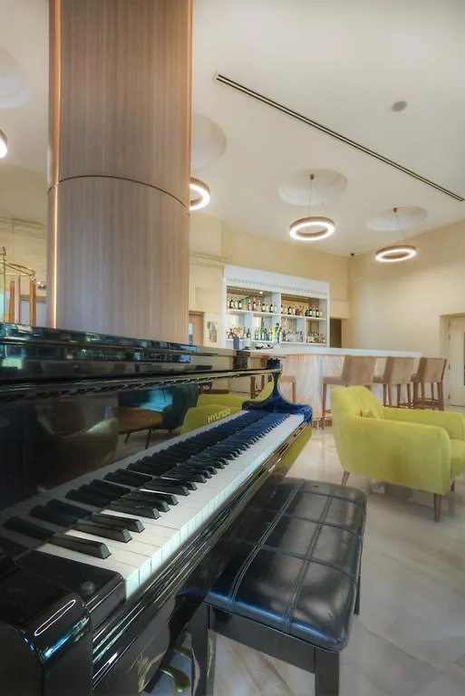 Vivaldi Hotel Saint Julian's