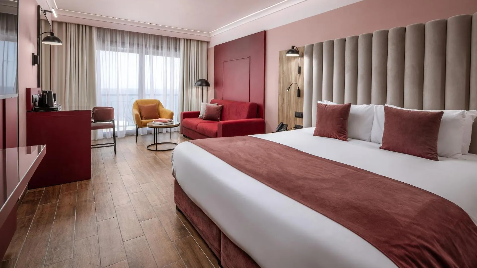 Golden Tulip Vivaldi Hotel Saint Julian's 4*,